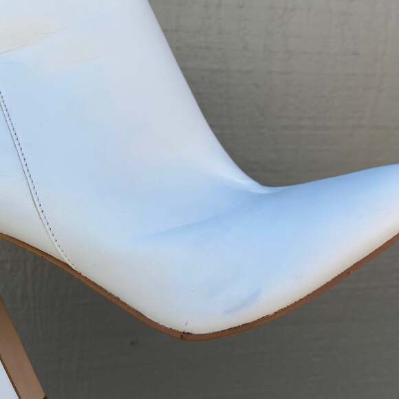 Marc Fisher LTD White Leather Pointed Toe Ankle Booties - Picture 3 of 12